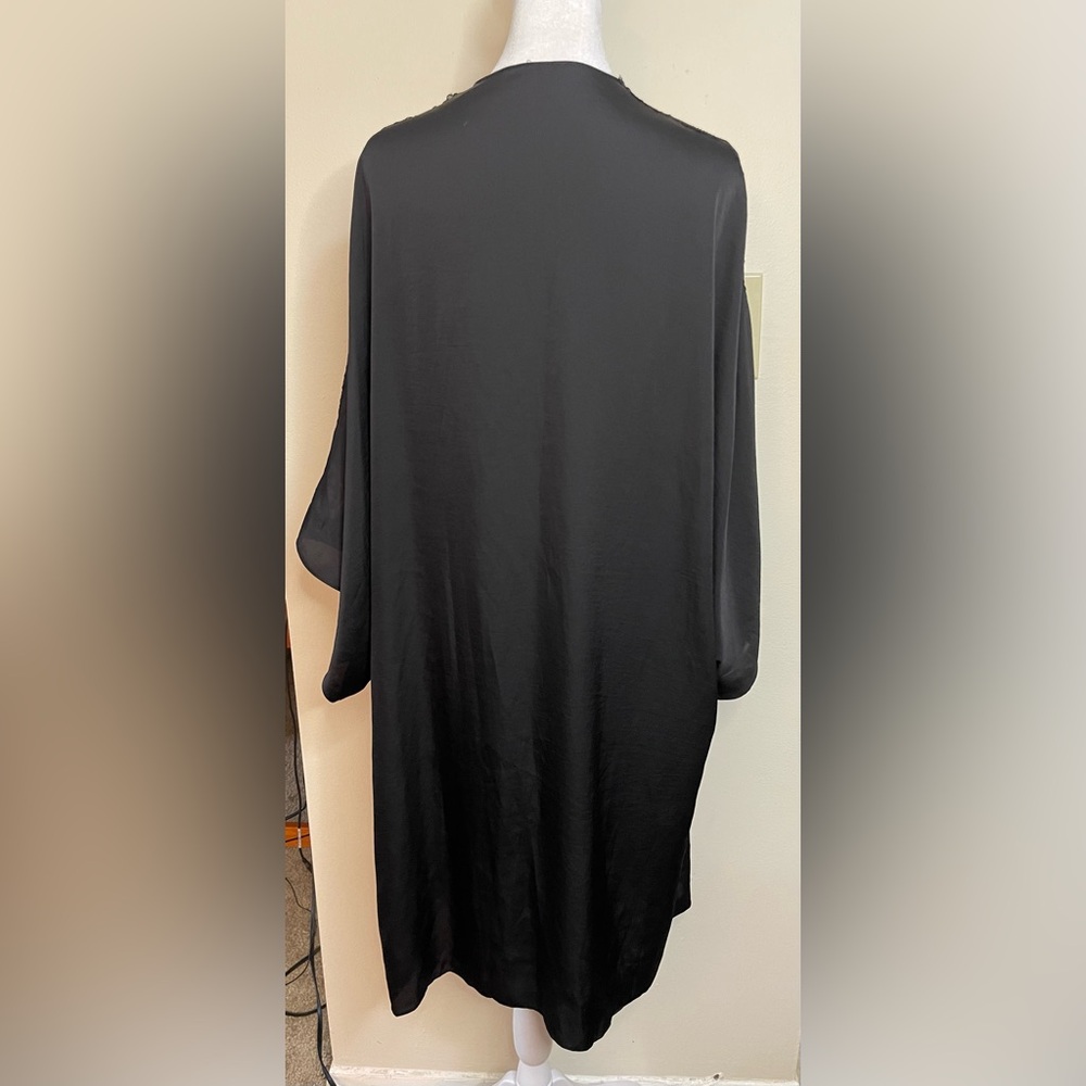 Victoria’s Secret Satin Crochet Lace-Trim Kimono Robes Cover-Up. size XS/S. NWT - Picture 13 of 17